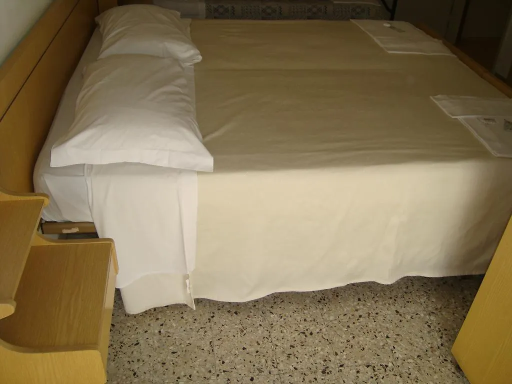 ***  Hotel Felsinea Rimini Italy