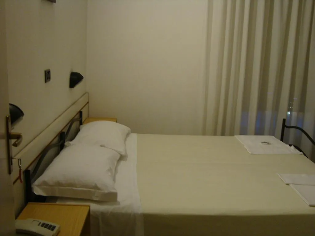***  Hotel Felsinea Rimini Italy