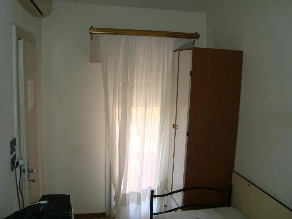 רימיני Hotel Felsinea