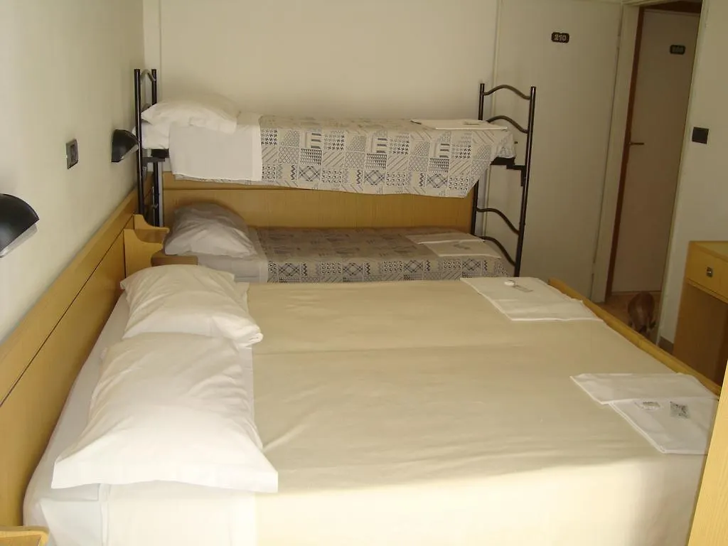 רימיני Hotel Felsinea